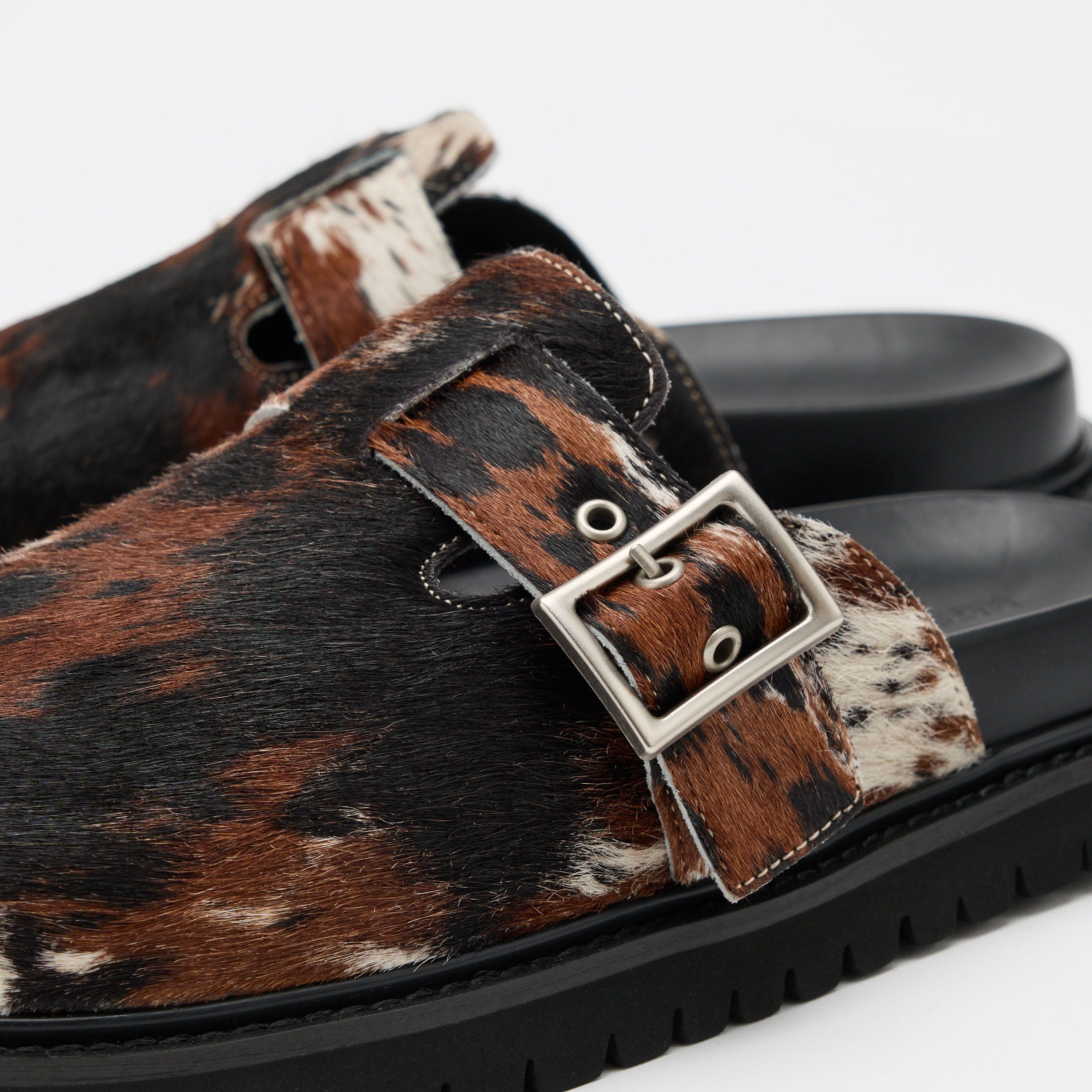 Shiloh Dark Horse Clogs - Image 3